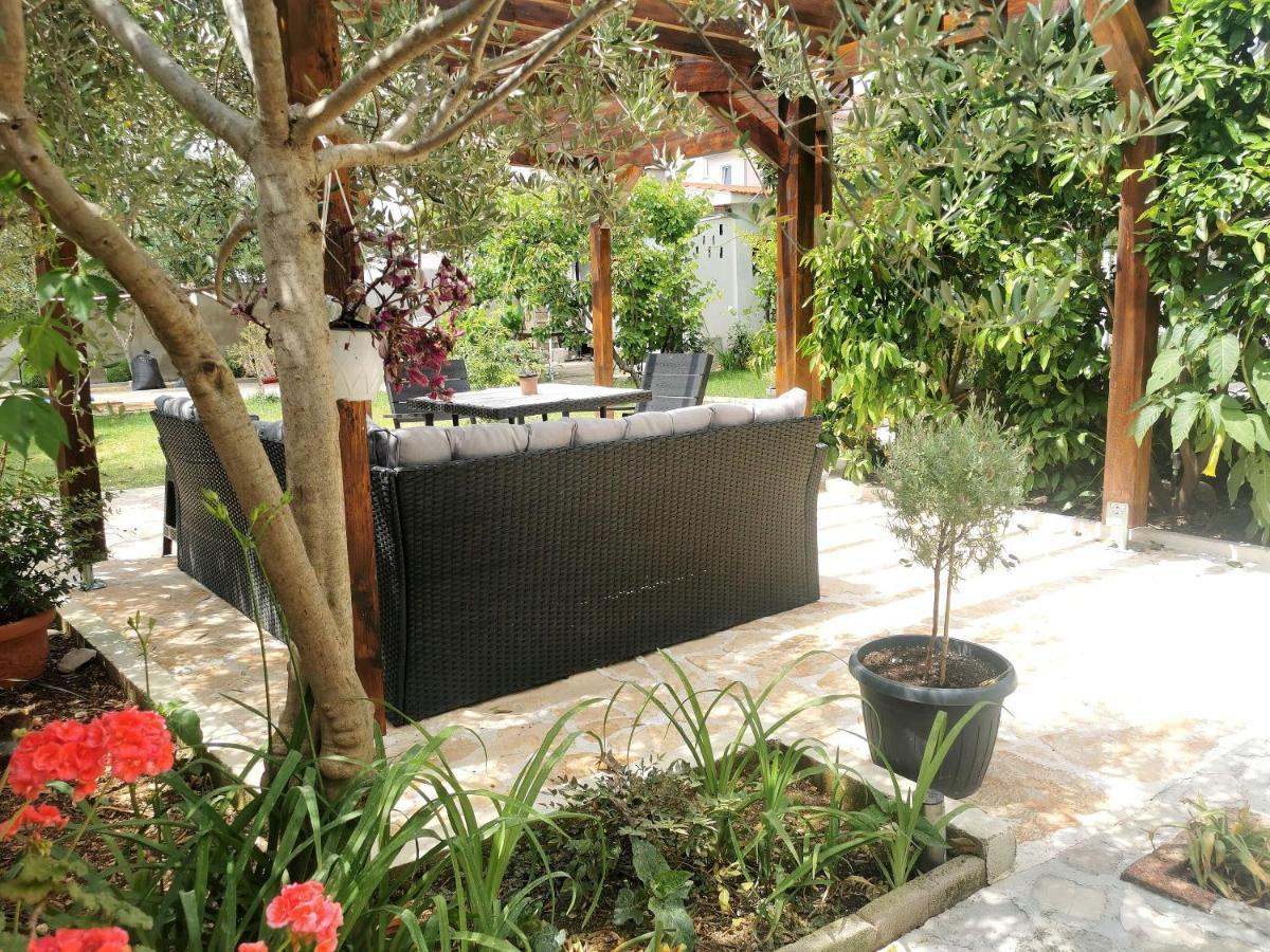 Apartments Marijana Vodice Exterior photo