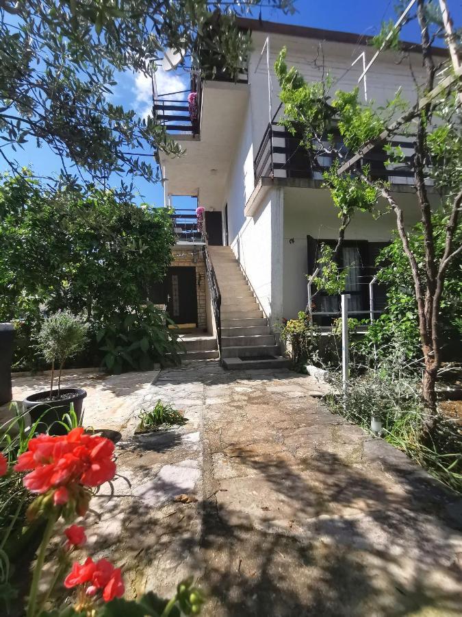 Apartments Marijana Vodice Exterior photo